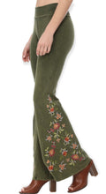 Load image into Gallery viewer, Harmony&#39;s Embroiderd  Flare Yogi Pants
