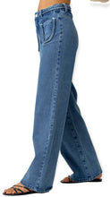 Load image into Gallery viewer, Gloria Straight Leg Denim 
