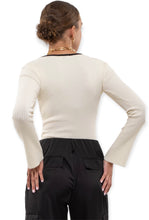 Load image into Gallery viewer, Tory&#39;s Ribbed Knit Long Sleeve Top- Ivory
