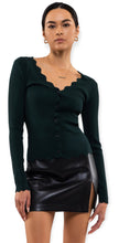Load image into Gallery viewer, Scalloped Edge Cable knit Cardigan- Hunter Green
