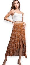 Load image into Gallery viewer, Soft Dainty Blooms Midi Skirt
