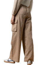 Load image into Gallery viewer, Daisy Embroidered Cargo Pants- Khaki
