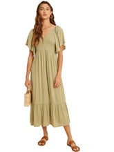 Load image into Gallery viewer, Tea Green Spring Maxi Sleeveless Dress
