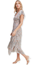 Load image into Gallery viewer, Leila&#39;s Ruffle Shoulder Midi Dress
