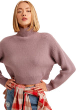 Load image into Gallery viewer, Lavender Ribbed Mock Neck Crop Pullover Sweater

