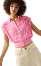 Load image into Gallery viewer, Solid Collar Neck Sleeveless Crop Shirt

