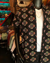 Load image into Gallery viewer, Fanned Geo Shirt
