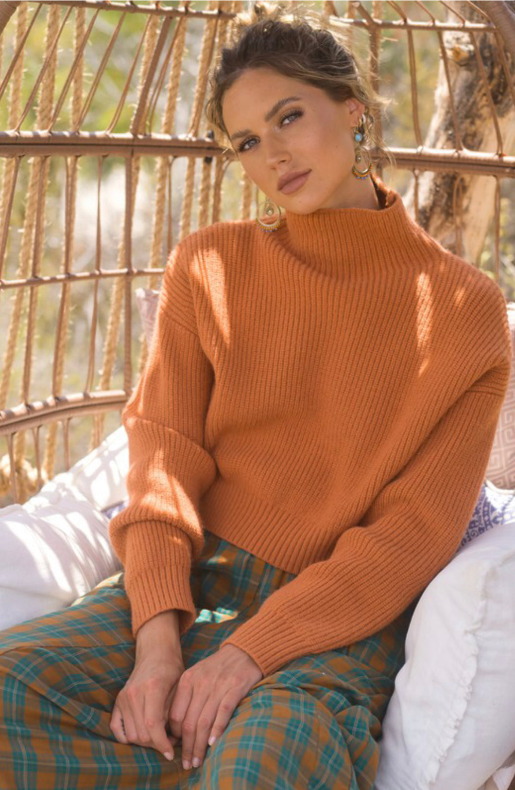 Ribbed Mock Neck Crop Pullover Sweater- Butter Scotch