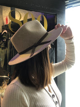 Load image into Gallery viewer, Wool Panama Hat
