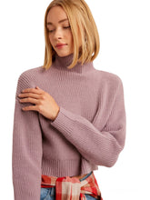Load image into Gallery viewer, Lavender Ribbed Mock Neck Crop Pullover Sweater
